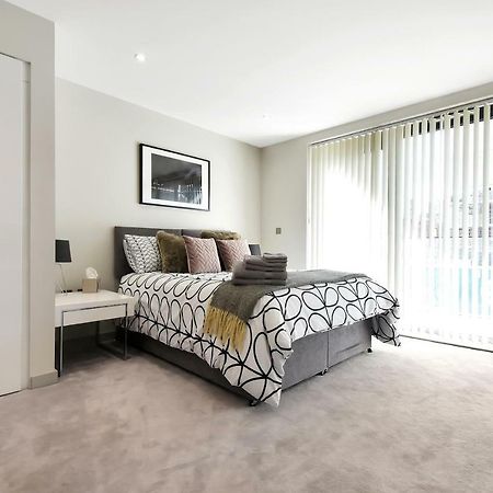 Esquire Apartments Ealing Londra Exterior foto