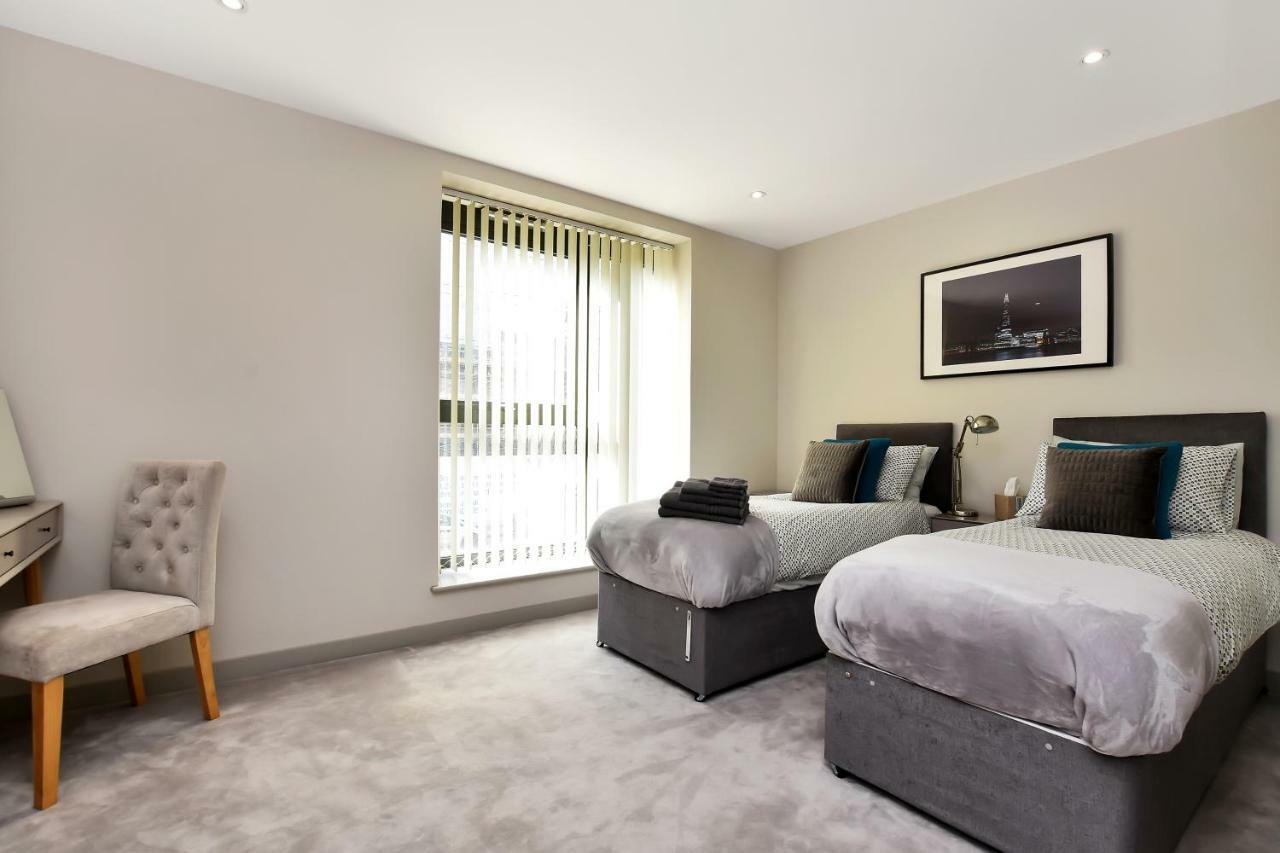 Esquire Apartments Ealing Londra Exterior foto